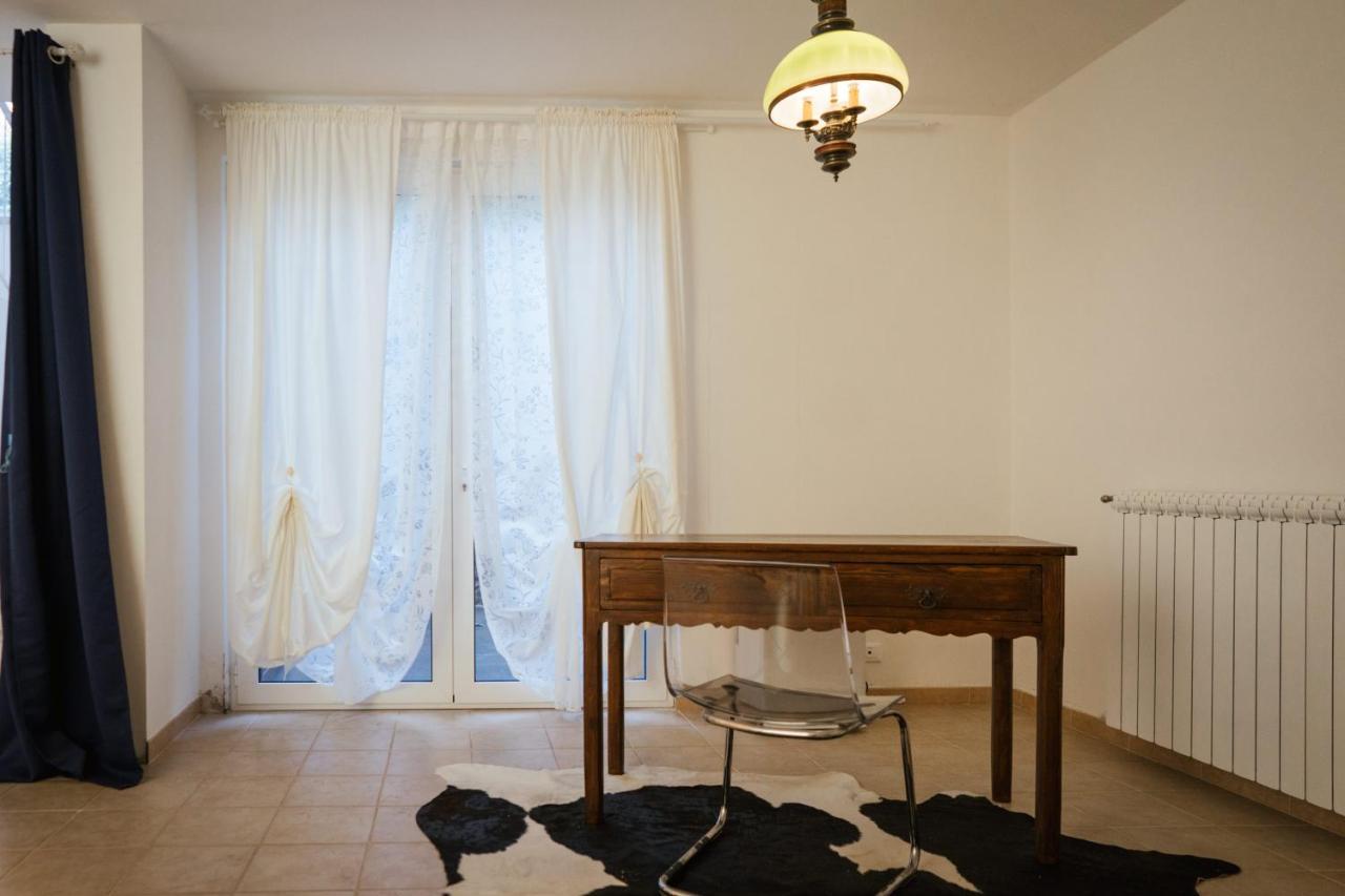 Prestigiosa Villa Con Piscina Condominiale Monopoli Exterior photo